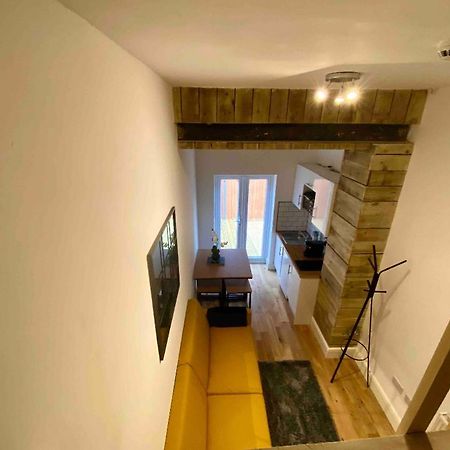 דירות בורנמות' Flat 8, 10 St Johns מראה חיצוני תמונה
