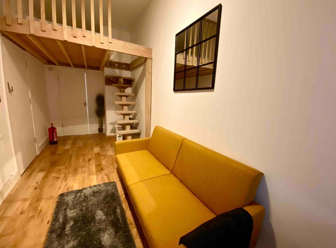 דירות בורנמות' Flat 8, 10 St Johns מראה חיצוני תמונה