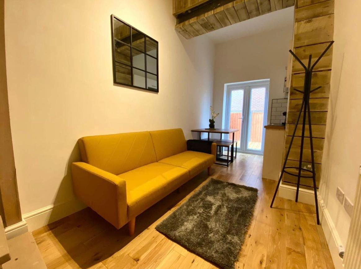 דירות בורנמות' Flat 8, 10 St Johns מראה חיצוני תמונה
