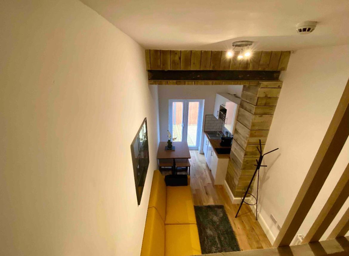 דירות בורנמות' Flat 8, 10 St Johns מראה חיצוני תמונה