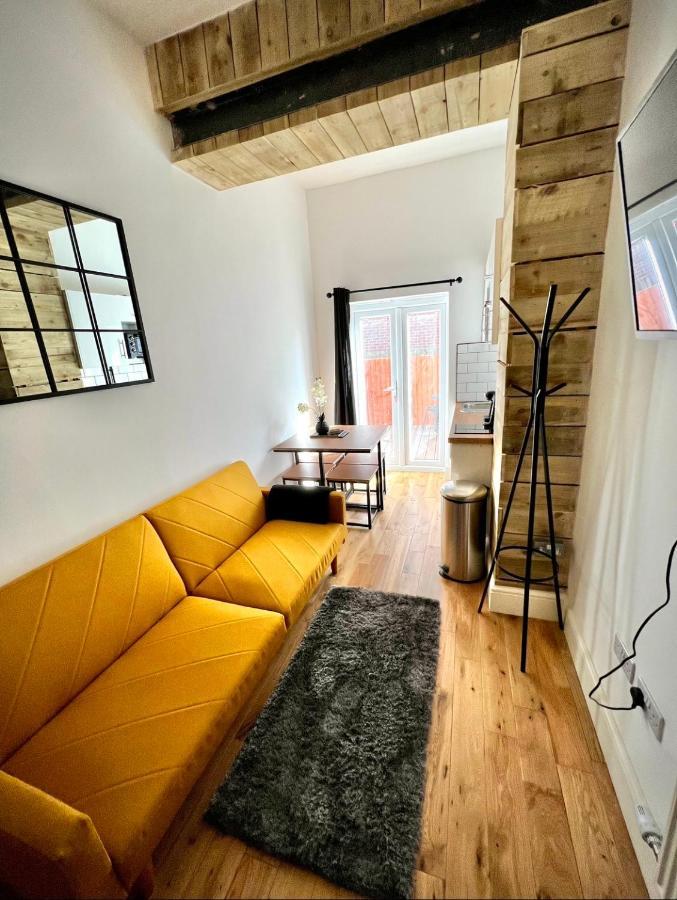 דירות בורנמות' Flat 8, 10 St Johns מראה חיצוני תמונה